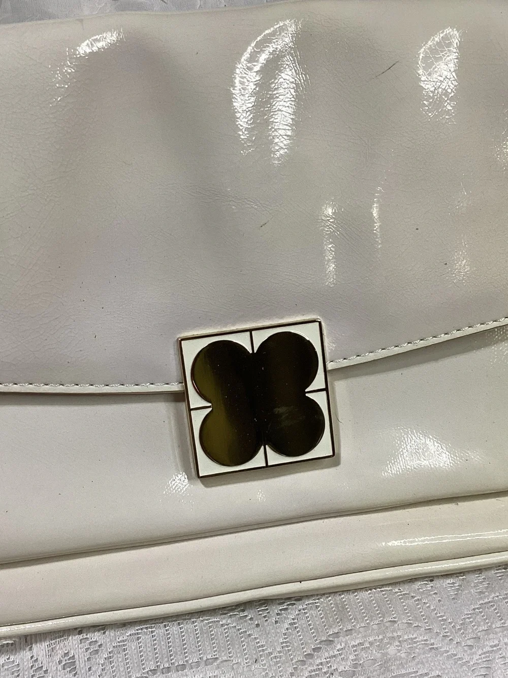 Liz Claiborne glossy cream